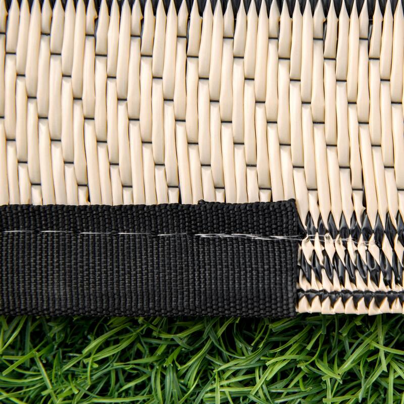 Outsunny Reversible Outdoor RV Rug, Patio Floor Mat, Plastic Straw Rug for Backyard, Deck, Picnic, Beach, Camping