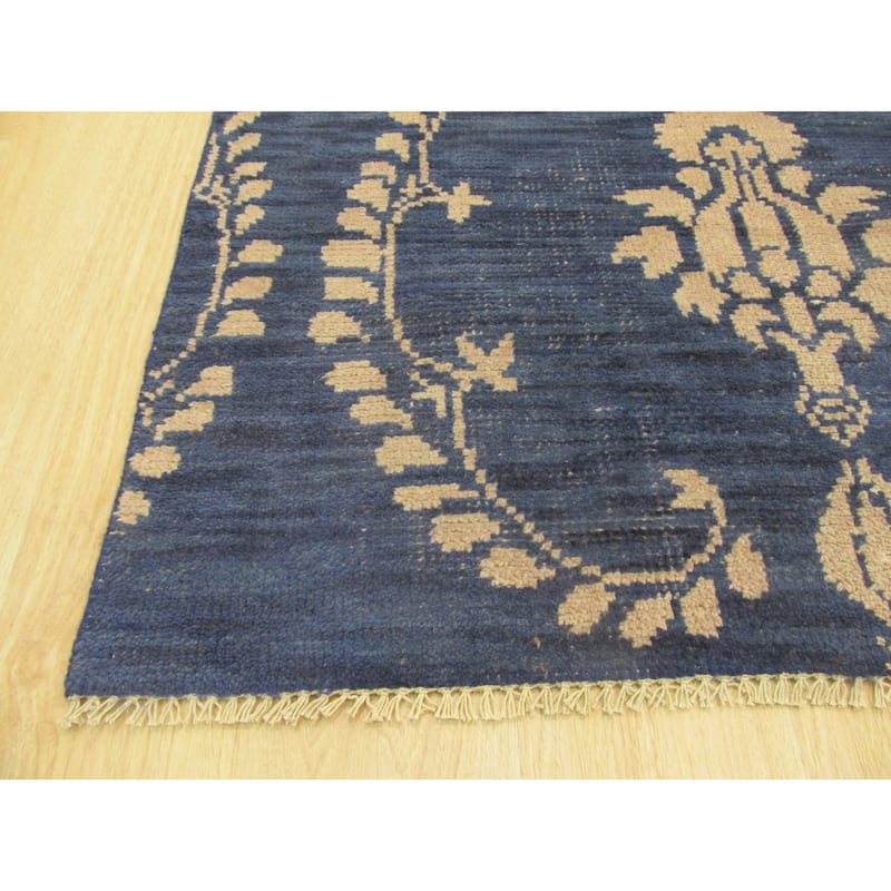 Blue Traditional Oriental Royal Area Rug - Elegant and Timeless Design