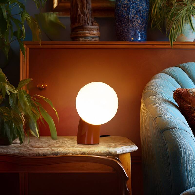 Vino LED 7.95 in Glossy Red Midcentury Round Globe Dimmable Bedside Nightstand Desk Lamp with Fast Charging USB-C Port