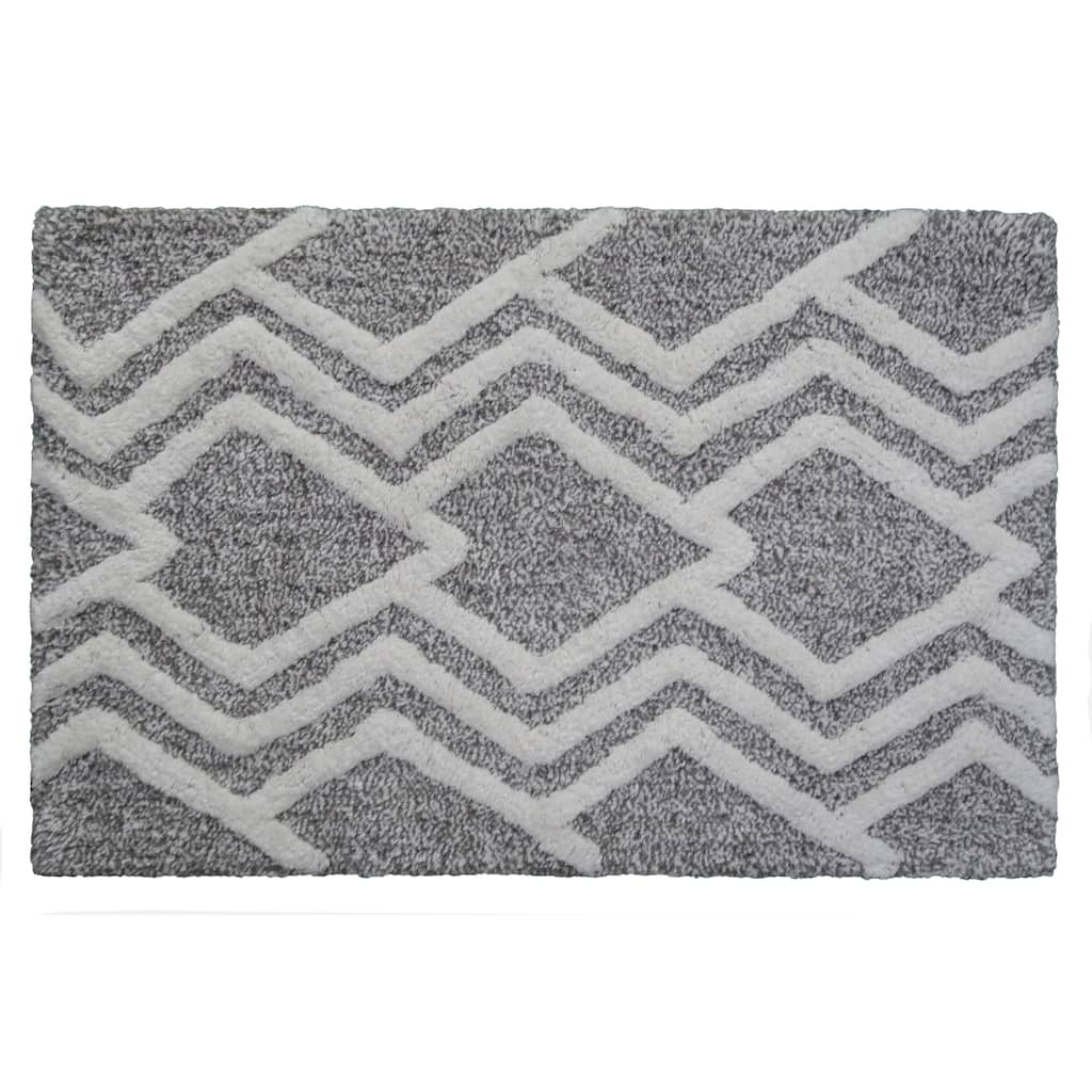 Vibhsa Bath Rug Geometric Pattern in Grey & Ivory 20" x 32"