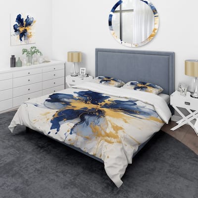 Designart "Dark Blue and Gold Strokes I" Blue Modern - Bed Cover Set With Shams