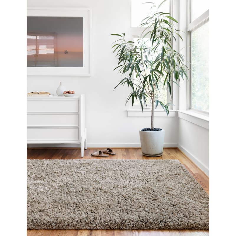Alexander Home Laura Hand-tufted Modern Shag Area Rug
