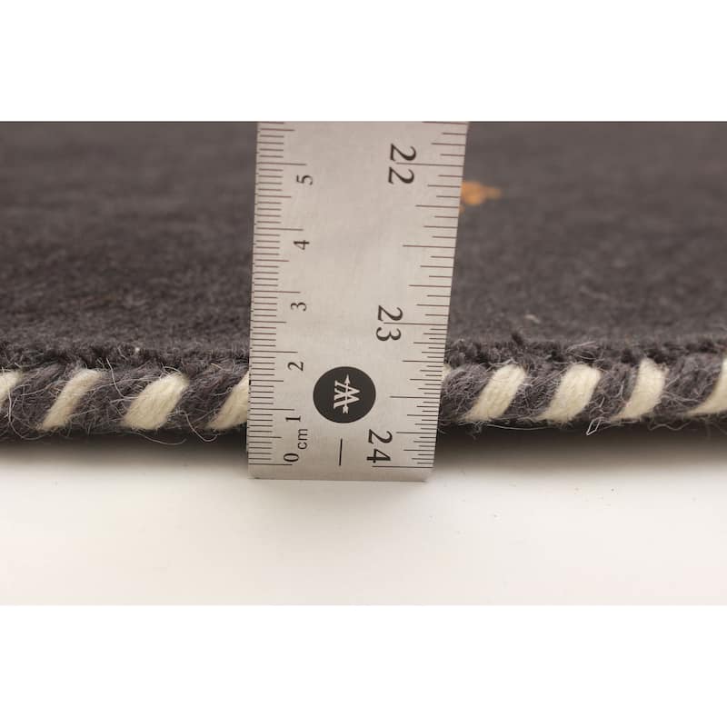 Kashkuli Gabbeh Charcoal Rug 3'10" x 3'11" - 3'10 x 3'11