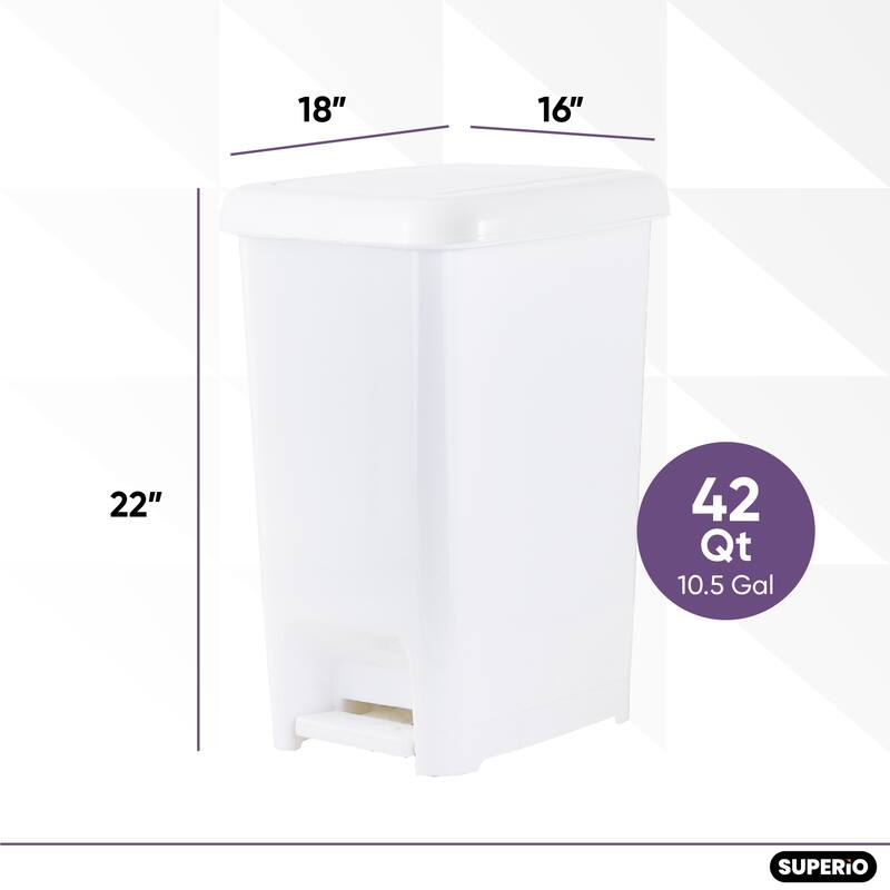 10.5 gal Slim Step Trash Can