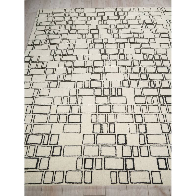 Soho Handmade Hand Tufted New Zealand Wool Ivory/Black Area Rug.