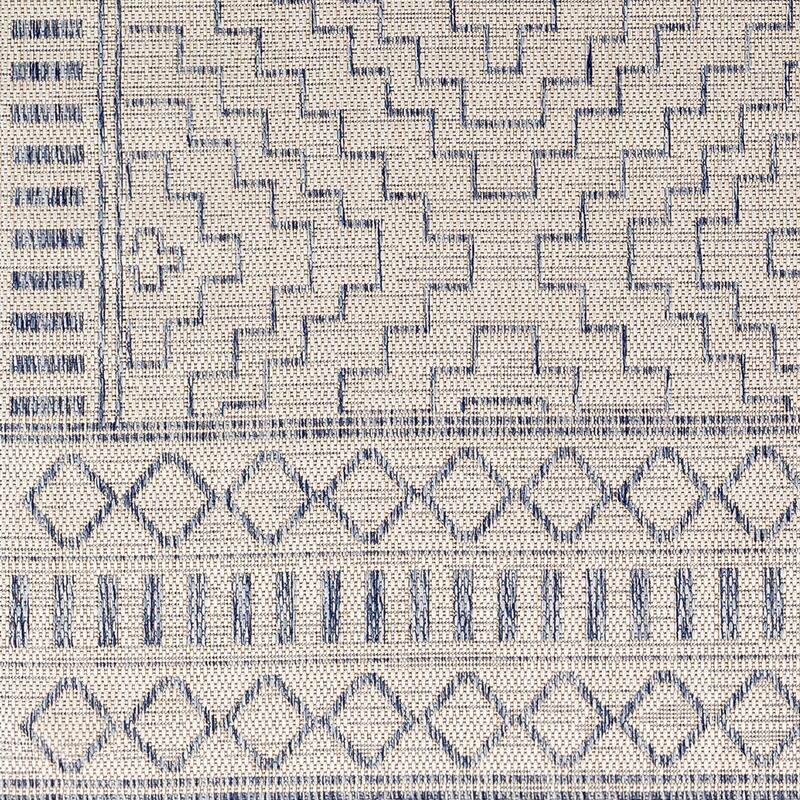 Artistic Weavers Aradra Global Diamond Indoor/ Outdoor Area Rug