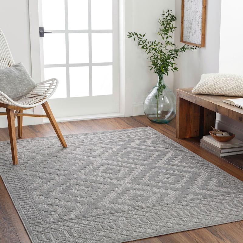 Livabliss San Diego Geometric Indoor/ Outdoor Area Rug