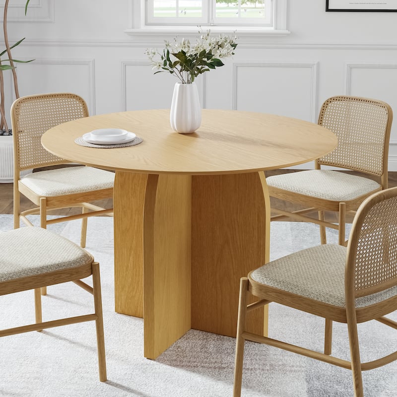 Solid Wood Round Dining Table for 4-8 People Nordic style