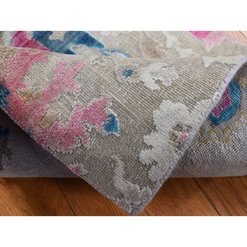 Shahbanu Rugs Agreeable Gray Hand Knotted Colorful Oushak Design Sari