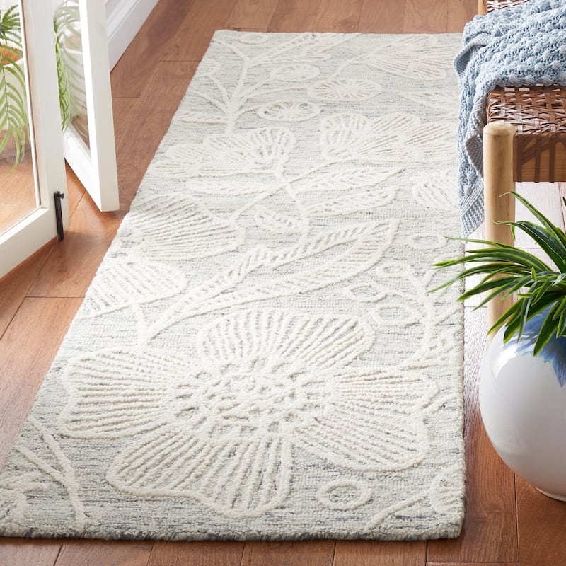 SAFAVIEH Handmade Jardin Mevlija Floral Wool Rug - 2'3" x 8' Runner - Grey/Ivory - Runner