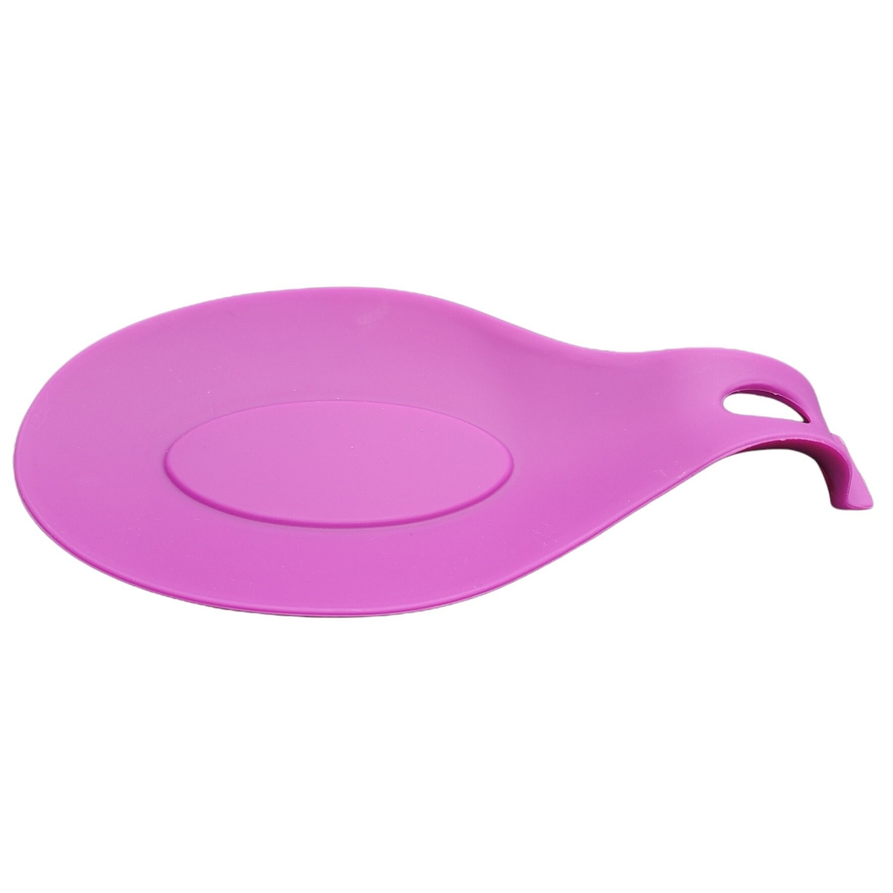 https://ak1.ostkcdn.com/images/products/is/images/direct/b30394e464b0d27f4d10f084e34e64cd1a1ed761/Handy-Housewares-Jumbo-Flexible-Silicone-Spoon-Rest%2C-Heat-Resistant-Stove-Top-Kitchen-Utensil-Drip-Pad.jpg