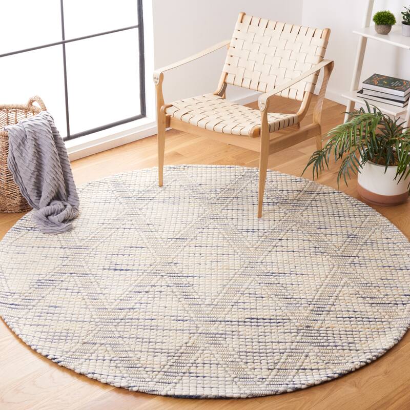 SAFAVIEH Handmade Marbella Siever Modern & Contemporary Wool Rug