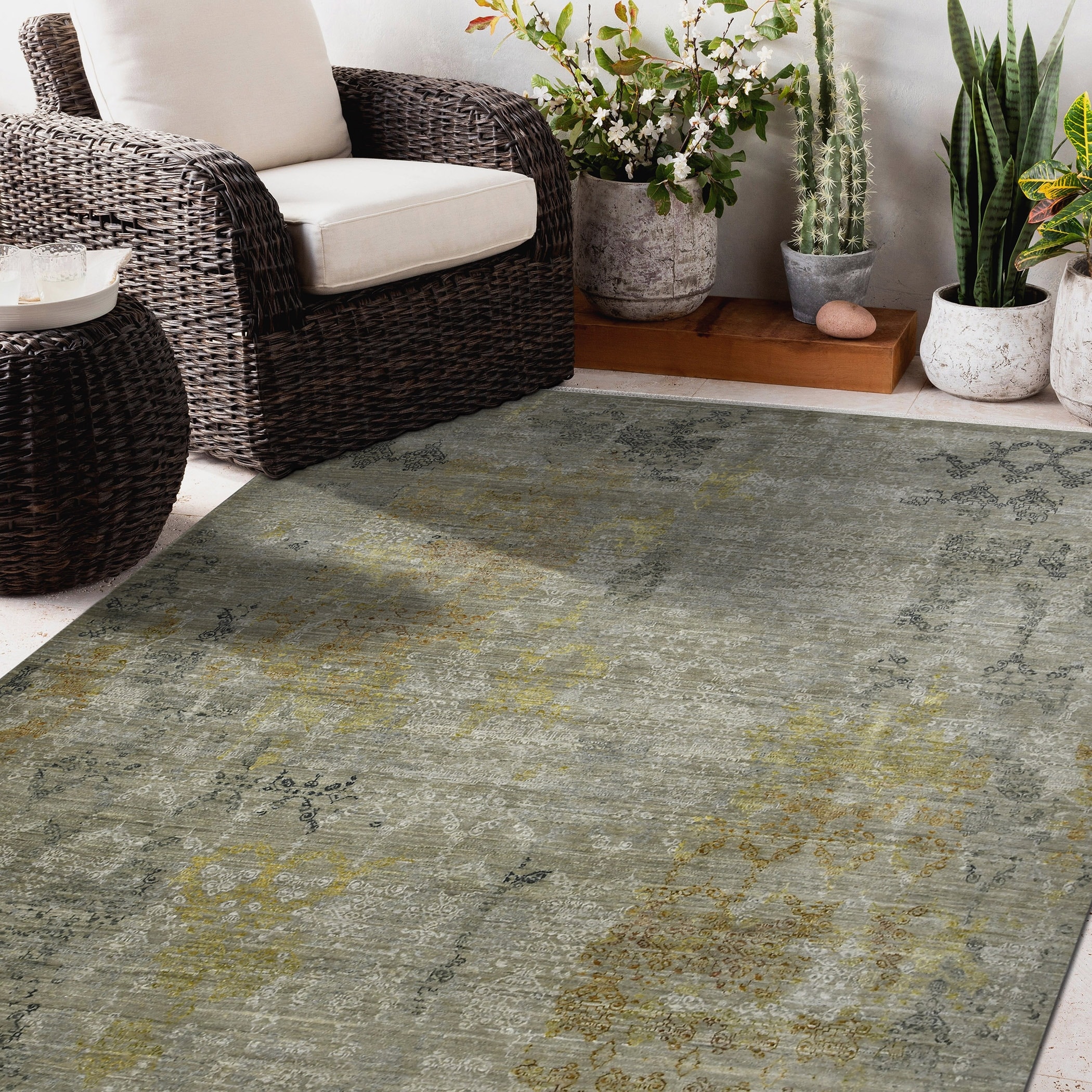 Dazzle Marsville Transitional Geometric Hand-Knotted Area Rug