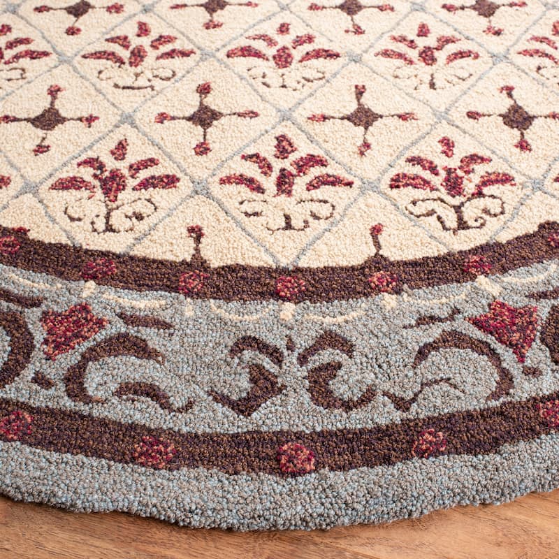SAFAVIEH Handmade Easy Care Barbie Oriental Rug