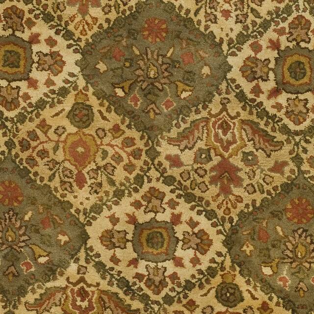 SAFAVIEH Handmade Antiquity Philomena Traditional Oriental Wool Rug