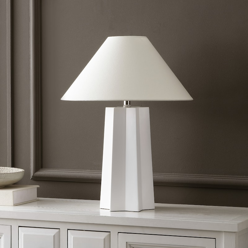 SAFAVIEH Symone 22-inch Resin Table Lamp (LED Bulb Included) - 17"W x 17"D x 22"H