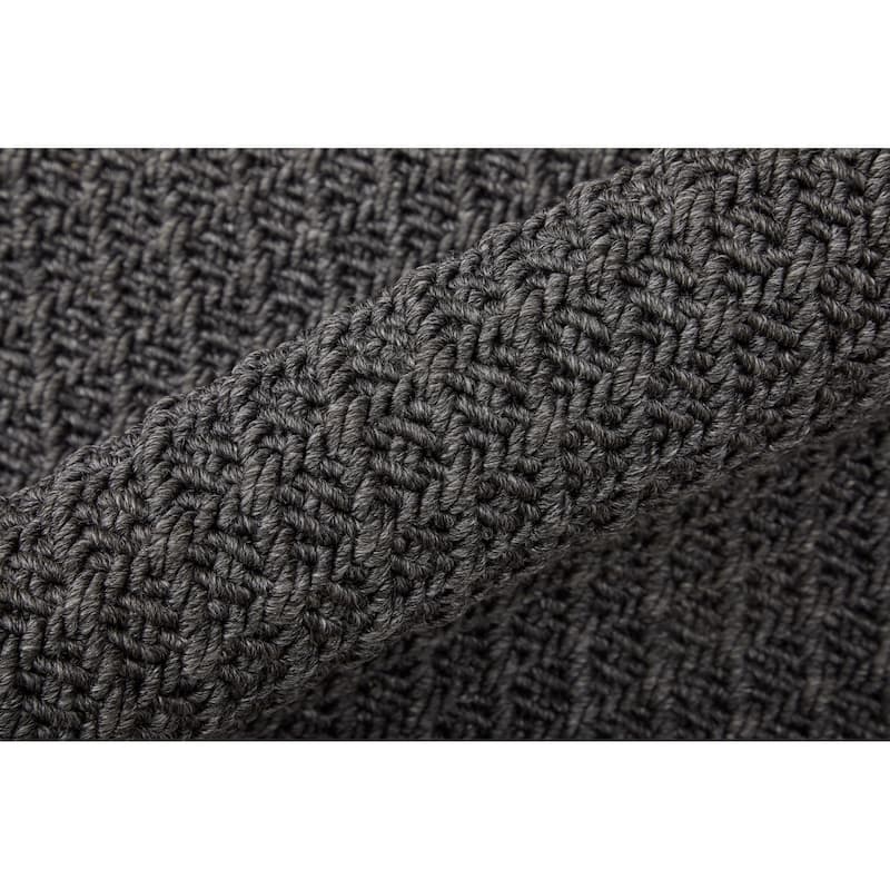 Grand Bazaar Faro Hand Woven Solid Modern Area Rug