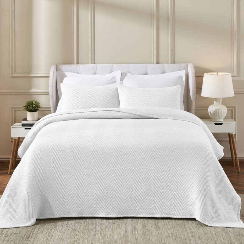 Superior Aswan Cotton Medium Weight Chevron Woven Coverlet