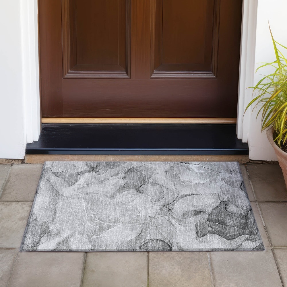 Machine Washable Indoor/ Outdoor Chantille Watercolor Gray Rug