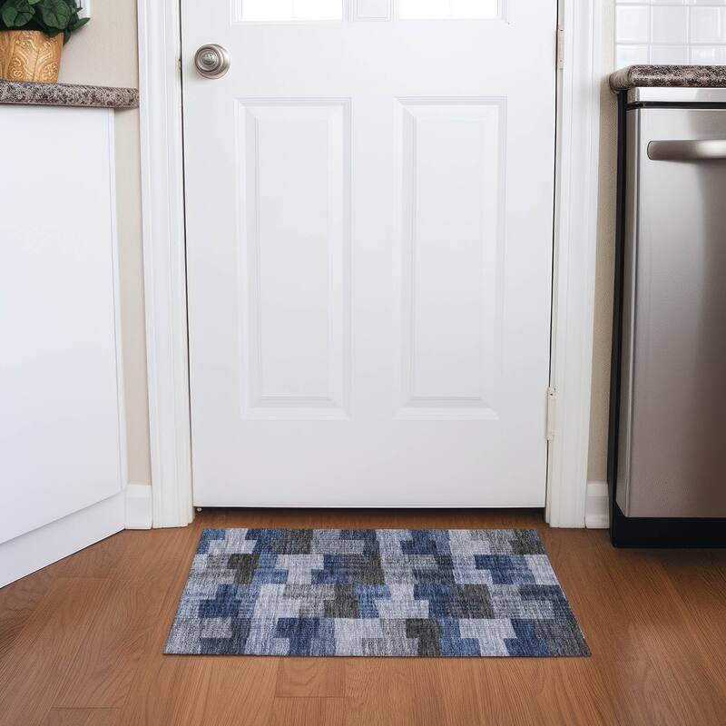 Machine Washable Indoor/ Outdoor Chantille Modern Blocks Rug - Blue - 1'8" x 2'6"