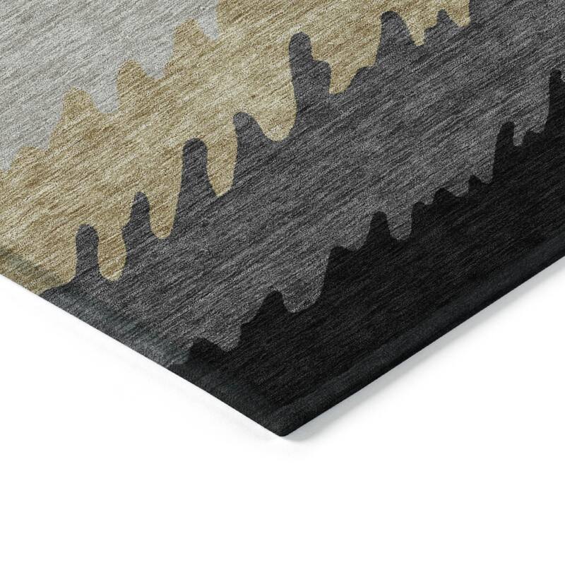 HomeRoots Striped Transitional Rectangle Outdoor Rug