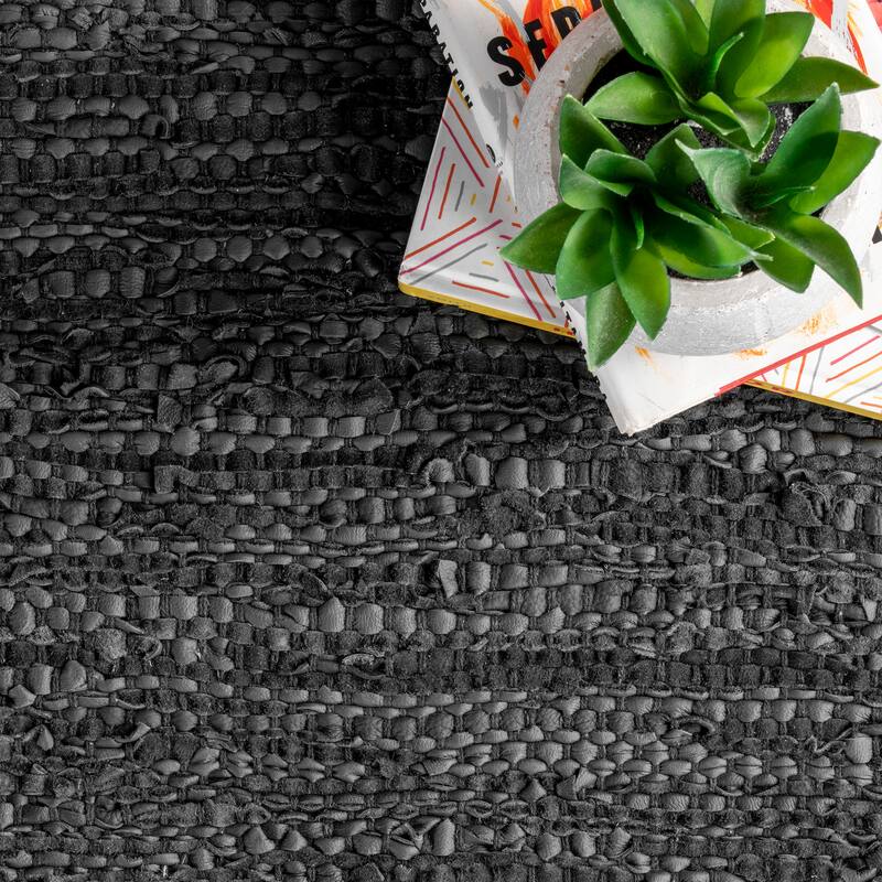 Nuloom Sabby Hand Woven Leather Flatweave Area Rug