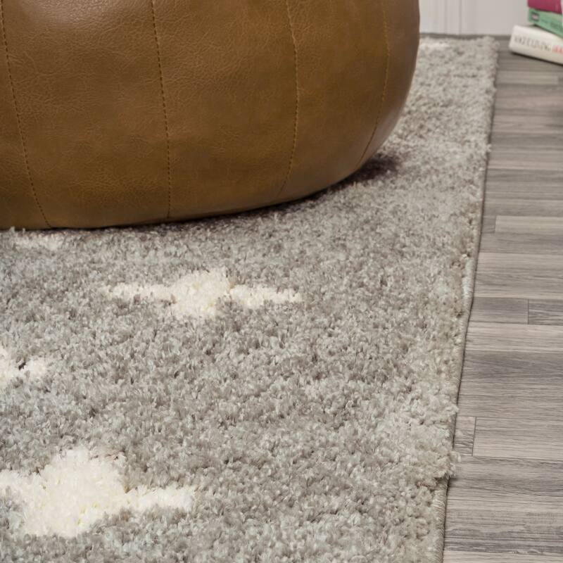 JONATHAN Y Calvia Berber Geometric Shag Area Rug