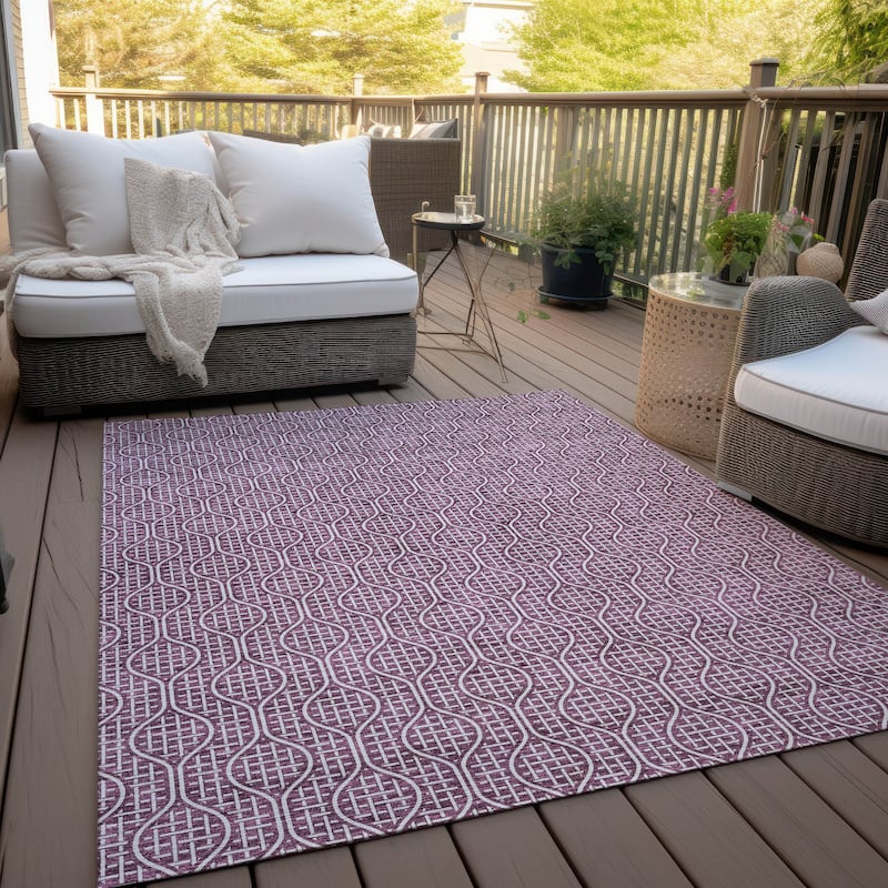 Machine Washable Indoor/ Outdoor Chantille Criss Cross Geo Rug