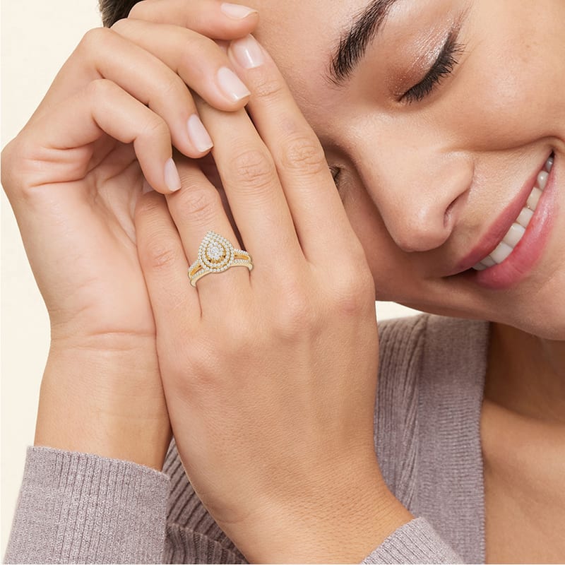 IGI Certified 1/2ct TDW Diamond Cluster Pear Shaped Frame Bridal Set in 14K Yellow Gold for Women