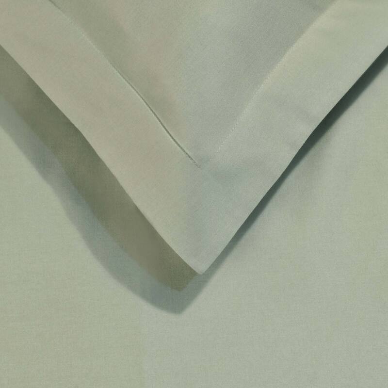 Superior 700 Thread Count Solid 3 Piece 100-percent Egyptian Cotton Duvet Cover Set