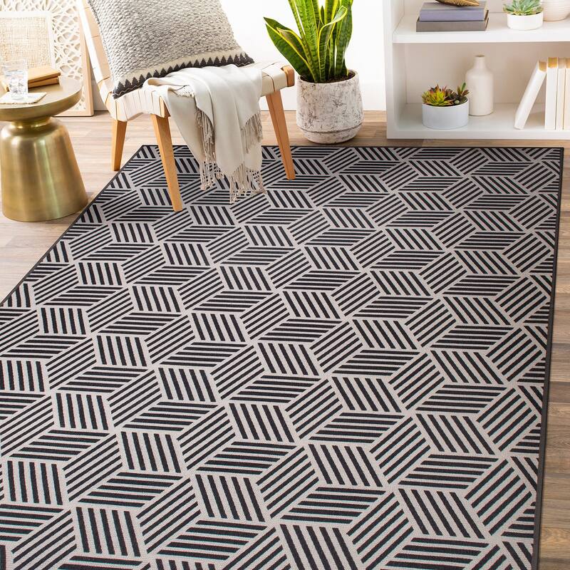 Contemporary Geometric Cubes Indoor/Outdoor Area Rug