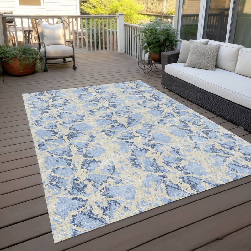 Machine Washable Indoor/ Outdoor Abstract Modern Chantille Rug - Sky - 2'6" x 3'10"