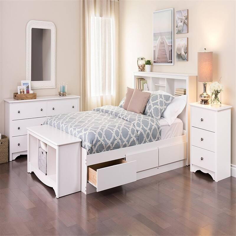Traditional Tall Nightstand Side Table with 3 Drawers