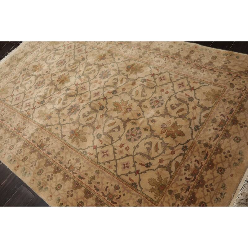 5'6''x8'3'' Hand Knotted New Zealand Wool Plush Pile Ivory Tibetan Rug - 5' 6'' x 8' 3''