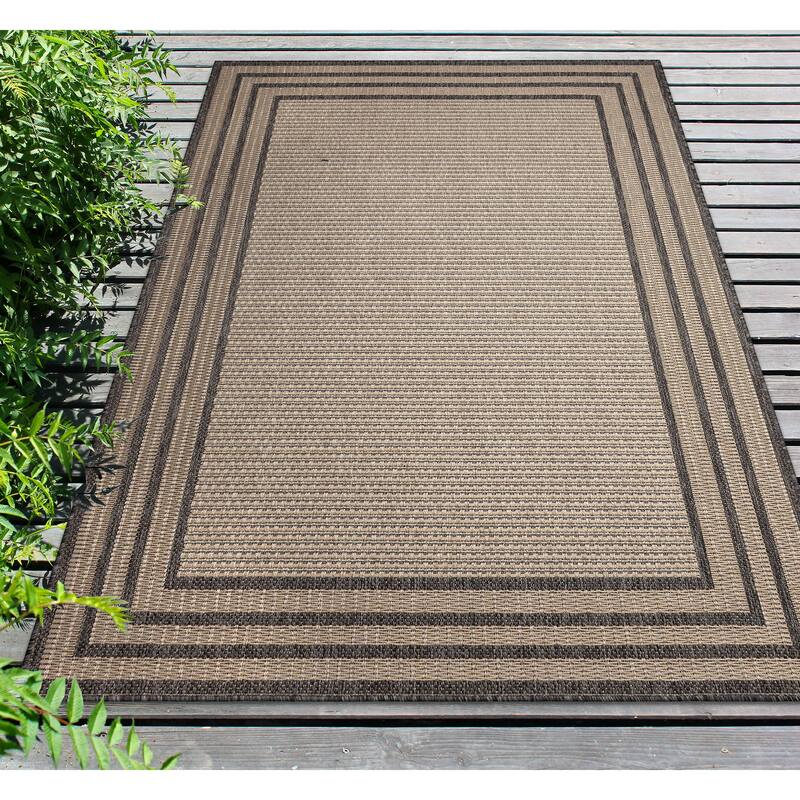 Liora Manne Monaco Striped Border Indoor/Outdoor Area Rug