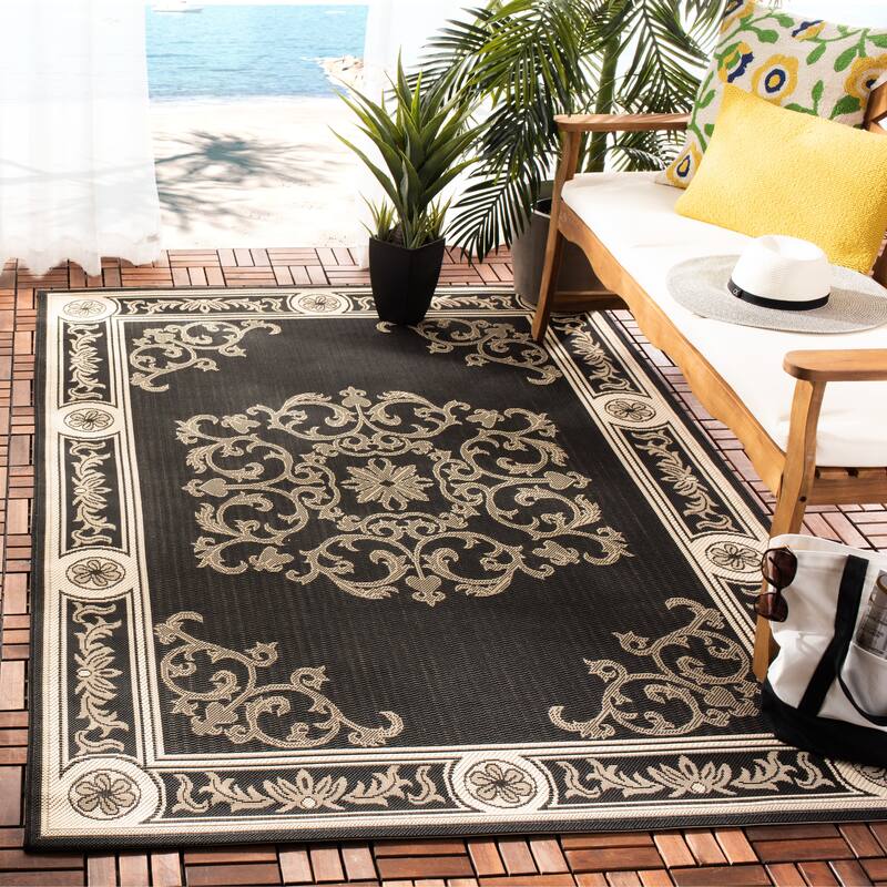 SAFAVIEH Courtyard Lineke Indoor/ Outdoor Waterproof Patio Backyard Rug - 5'3" x 7'7" - Black/Sand
