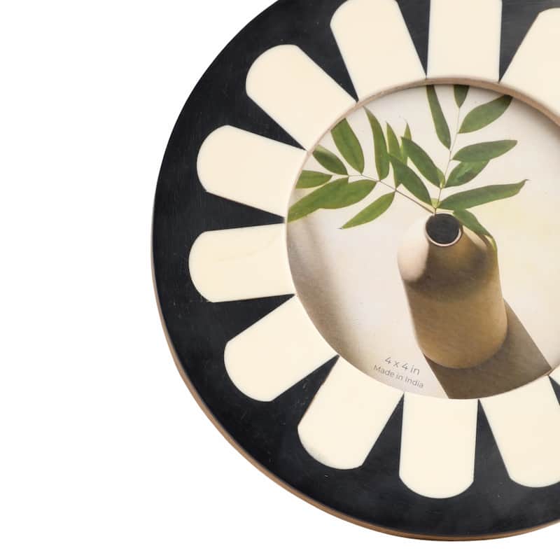 Resin Wood Photo Frame Round Petal Design for Home Office - 1" Ivory