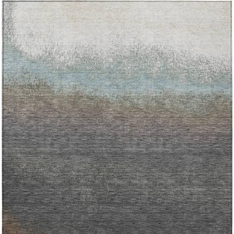 HomeRoots Ombre Transitional Rectangle Outdoor Rug