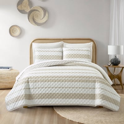 Nanshing Daryl 7 Piece Striped Quilt Set