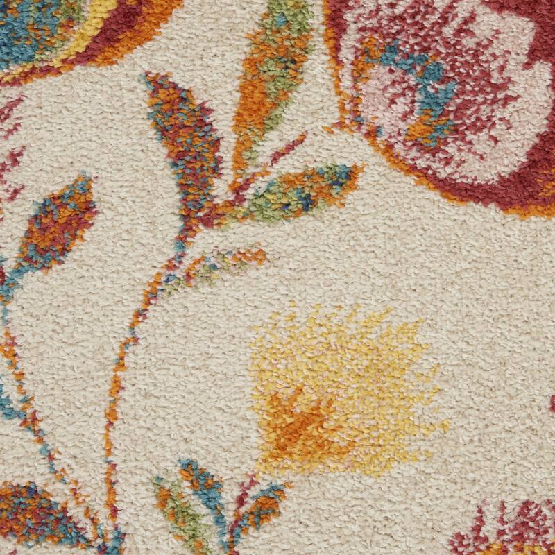 Power Loomed Floral Traditional Low Pile Area Rug