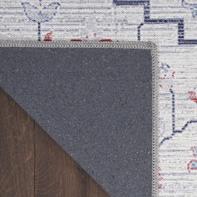 Power Loomed Floral Traditional Area Rug - 72' X '48' X '0.28