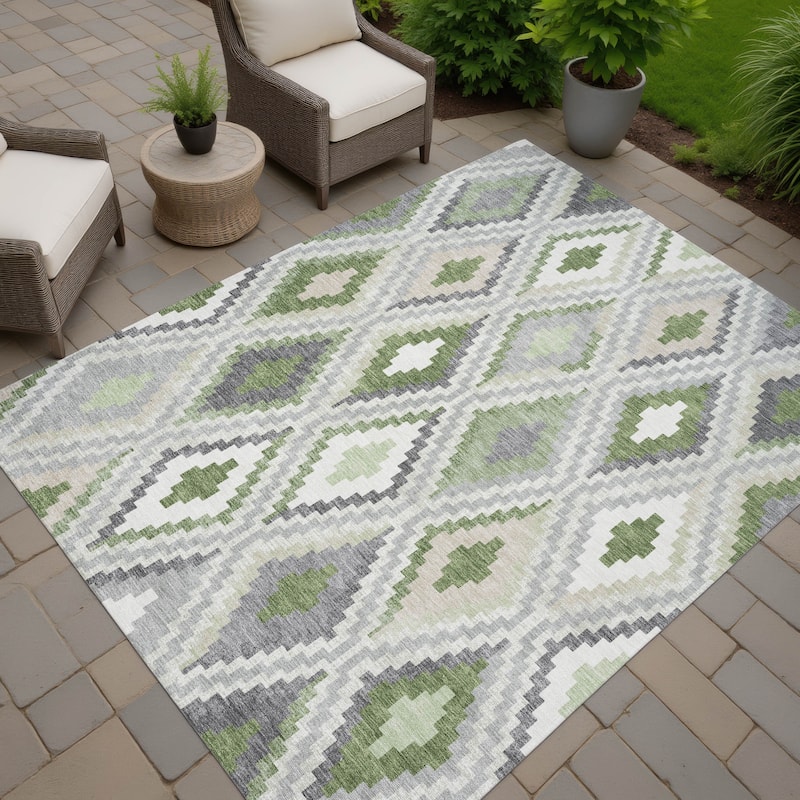 Machine Washable Indoor/ Outdoor Global Geo Chantille Rug - Fern - 3' x 5'
