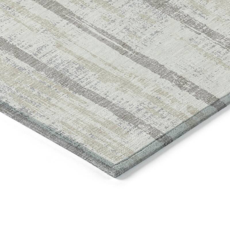 Machine Washable Indoor/ Outdoor Chantille Ombre Stripe Rug