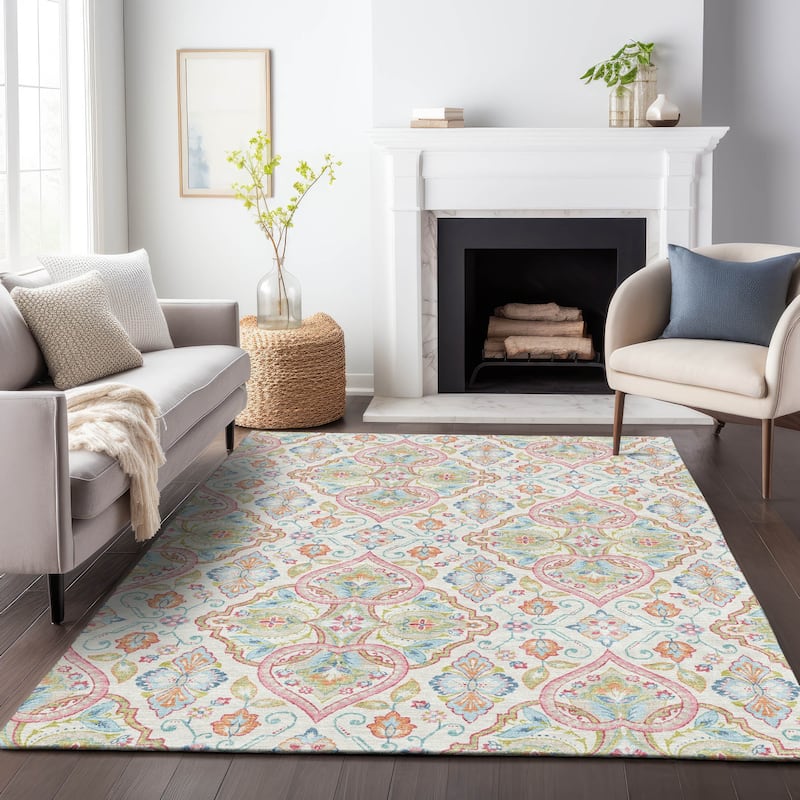 Machine Washable Indoor/Outdoor Traditional Spades Chantille Rug