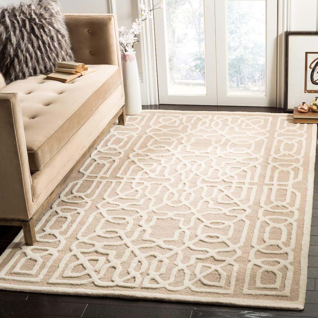 SAFAVIEH Handmade Cambridge Sissi Modern Wool Rug