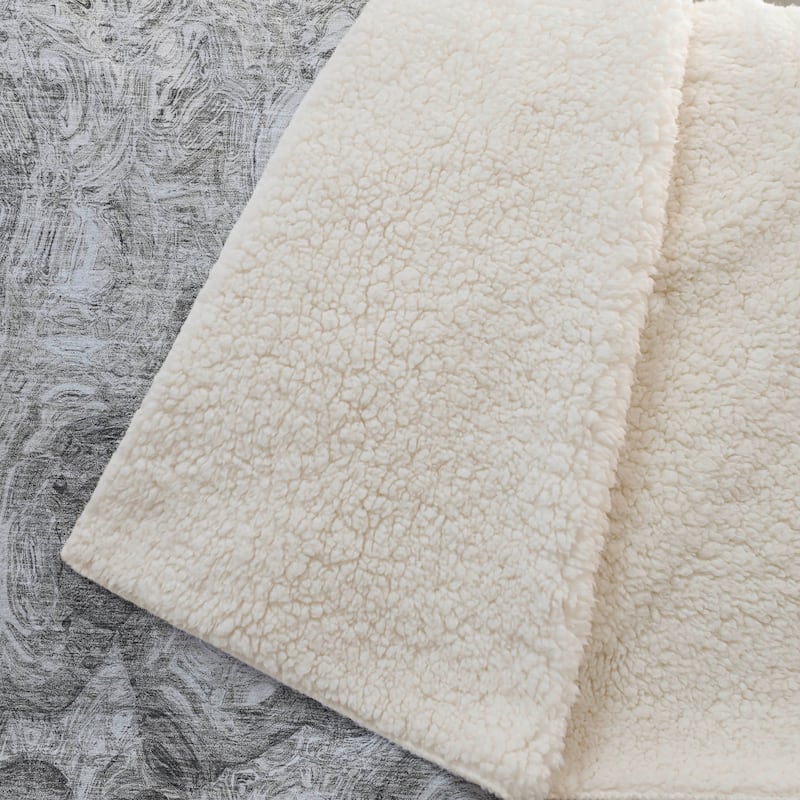 Premium Machine Washable Casual Contemporary Sherpa Throw Blanket