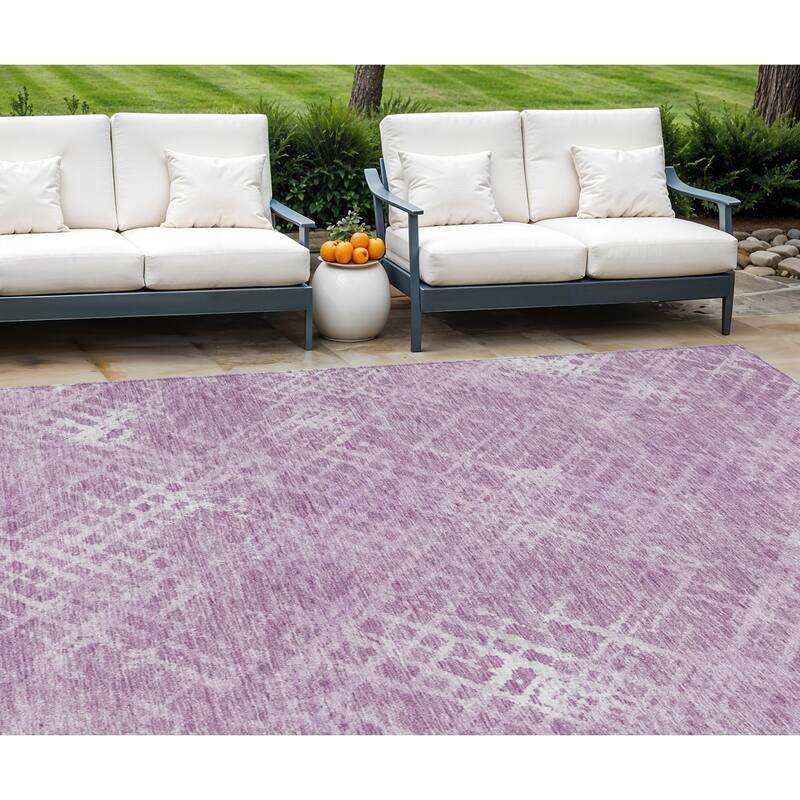 HomeRoots Geometric Transitional Rectangle Outdoor Rug - 9' X 12'