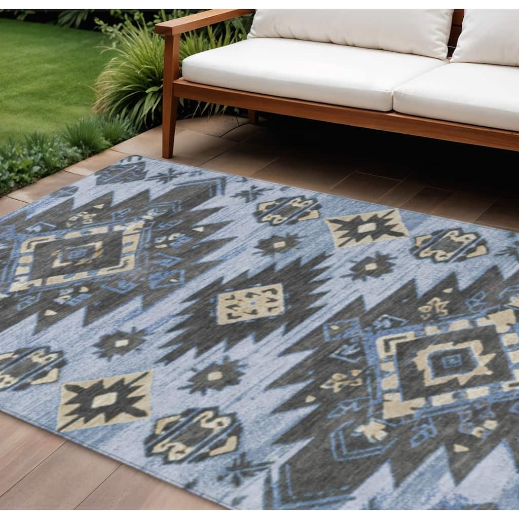 HomeRoots Tribal Transitional Rectangle Outdoor Rug