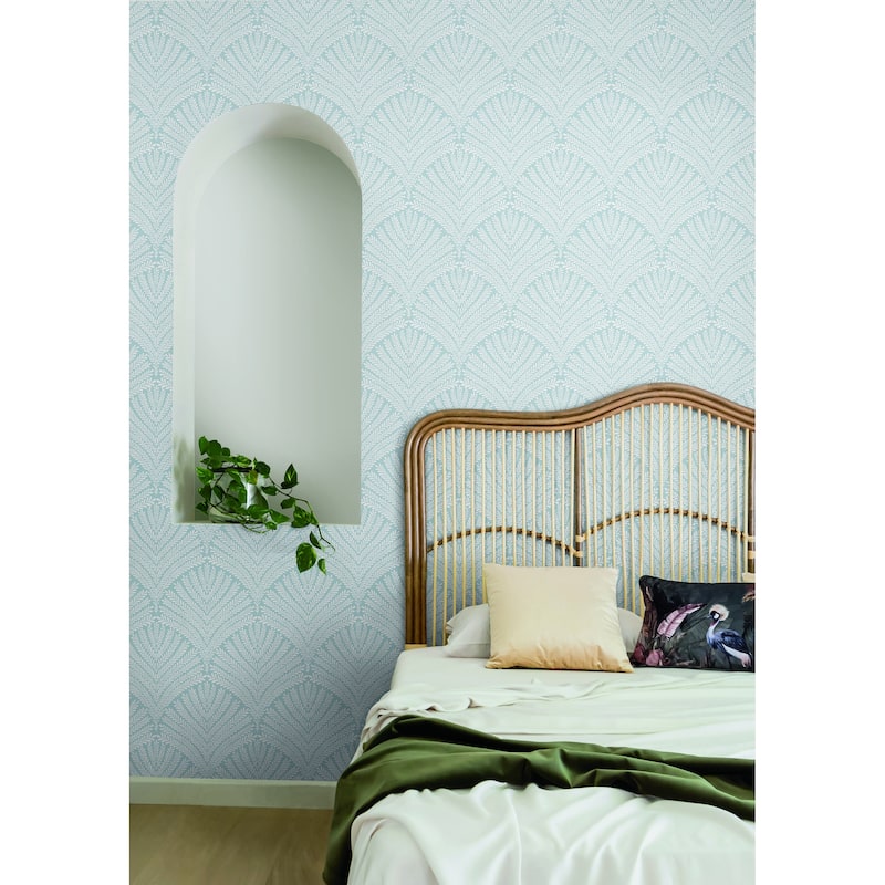 Montrouge Vinyl Beachcomber Wallpaper 20.5 in x 33 ft = 56 sq ft