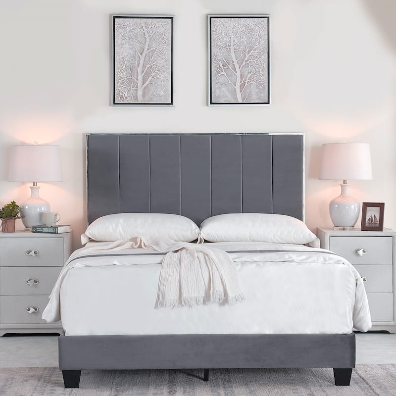 Mallory Upholstered Platform Bed by US PRIDE FURNITURE